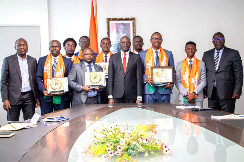 Prix national d'Excellence 2025 : le ministre Adama Diawara félicite et encourage les lauréats du sous-secteur Enseignement supérieur et Recherche scientifique