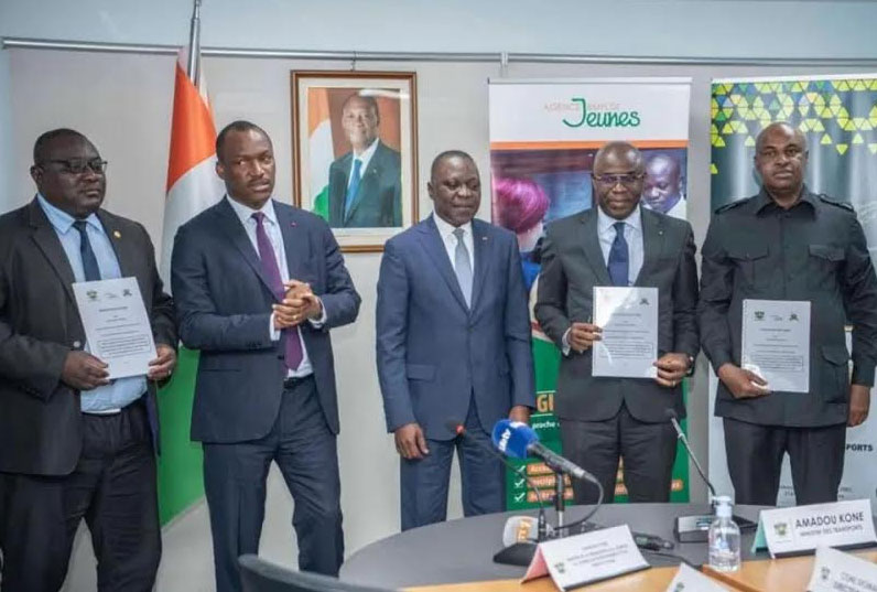 Programme Jeunesse: Le gouvernement lance un projet de 500 taxis