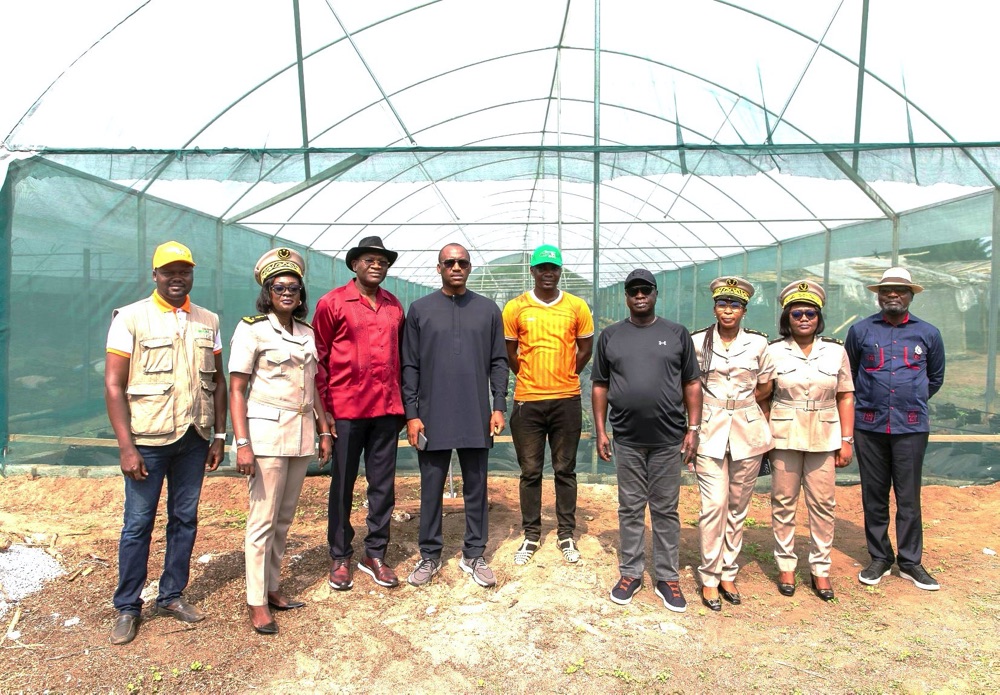 Programmes d'insertion des jeunes : le ministre Mamadou Touré chez des bénéficiaires de Dabou