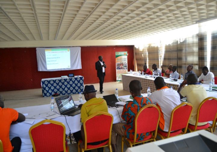 Rôle de la presse dans la lutte contre l’extrême pauvreté : Les animateurs de presse informés et formés sur Projet Filet Sociaux Productifs.