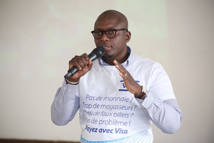 Visa continue sa tournée d’éducation financière dans le monde rural