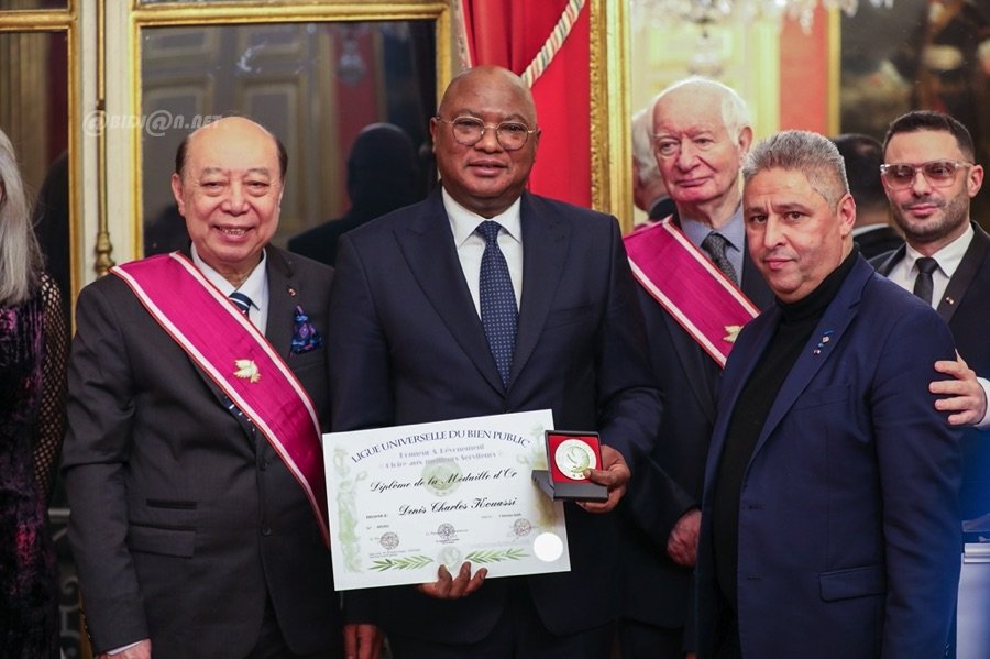 Promotion de l'excellence : Denis Charles Kouassi distingué par la médaille d’Or de la Ligue Universelle du Bien Public à Paris
