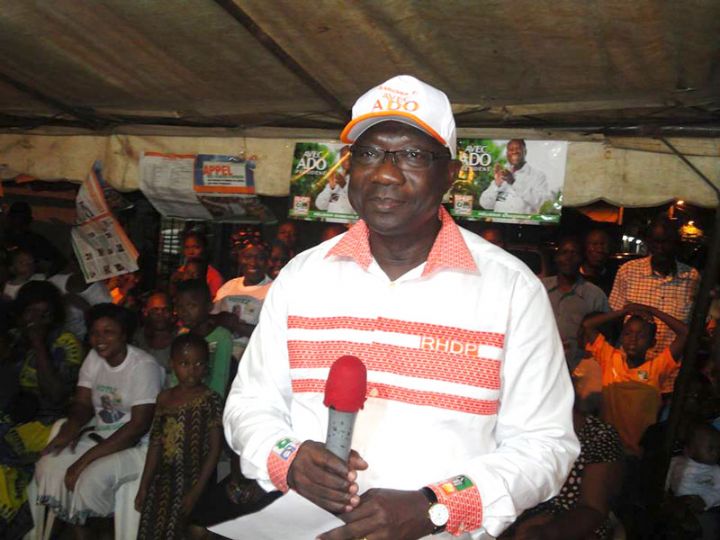 Treichville / Élections présidentielles octobre 2015: AMICHIA François dans les grains et villages de campagnes