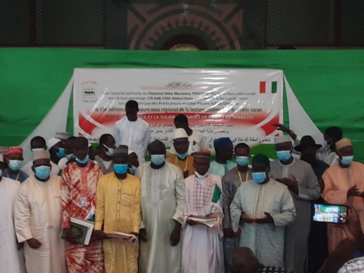 Yusuf Ishaq du Nigeria vainqueur du concours de lecture psalmodiée du Coran