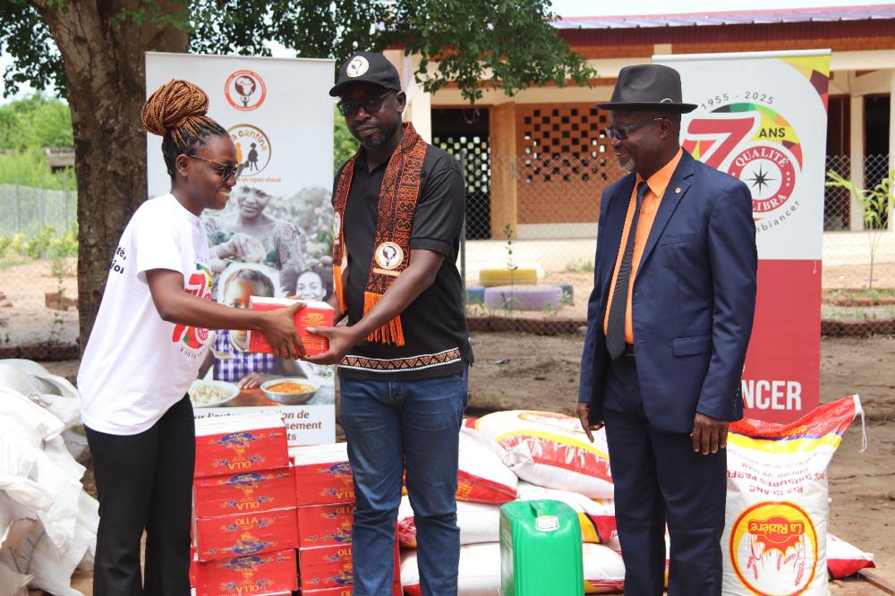 Publireportage: SOLIBRA renforce l’approvisionnement d’une cantine scolaire à Bouaflé