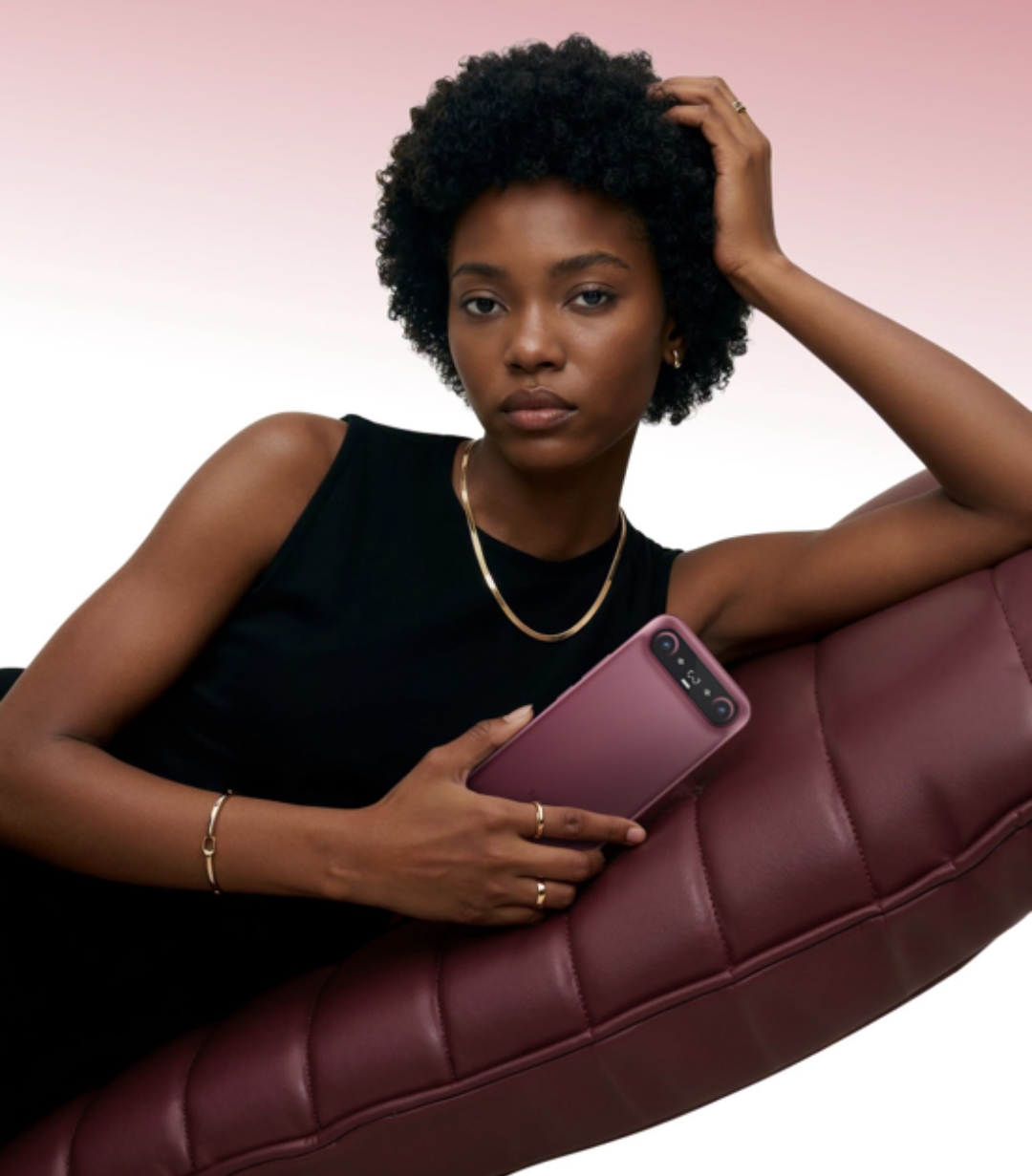 Publireportage /Téléphonie : TECNO Camon Slim, un smartphone qui se rapproche désormais de l’identité de son propriétaire