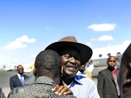 Ingérence dans la crise ivoirienne : Raïla Odinga invite les Occidentaux à s’abstenir