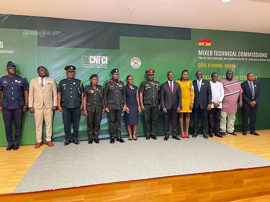 Réaffirmation et Matérialisation des frontières terrestre et maritime entre la Côte d’Ivoire et le Ghana : les membres des commissions techniques mixtes des deux pays installés
