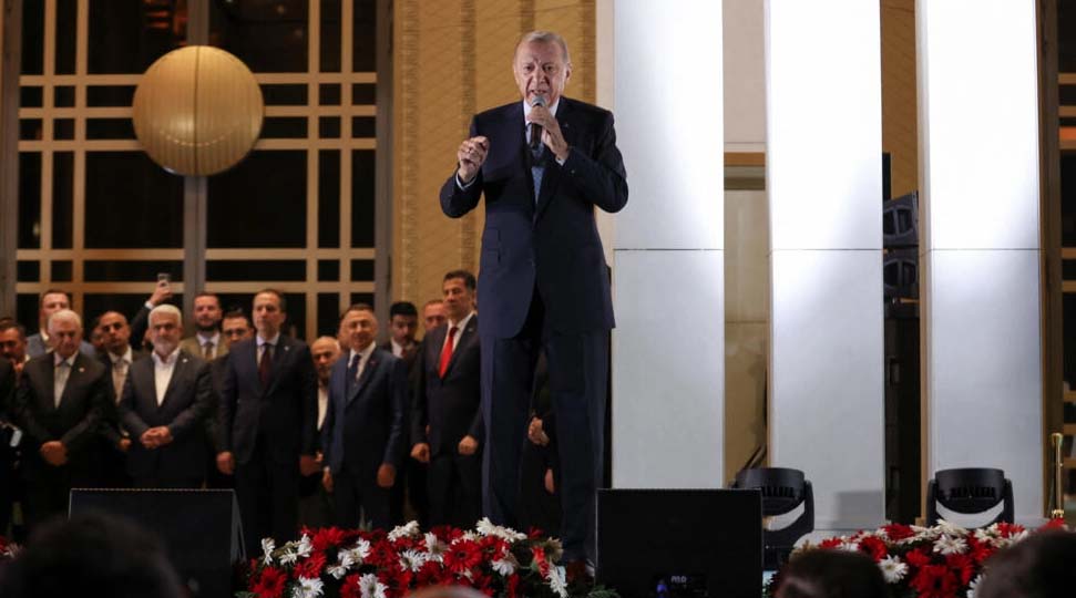 Recep Tayyip Erdogan reste maître de la Turquie après sa victoire à la présidentielle