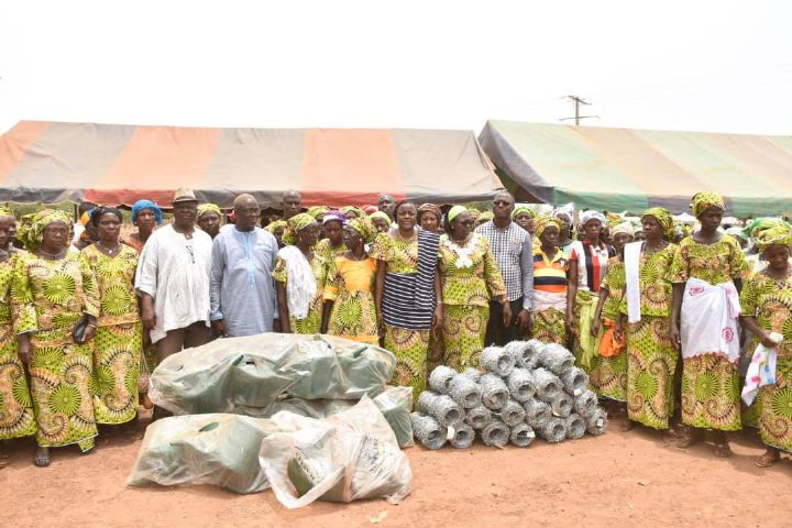 Région de la Bagoué: investiture de la presidente de la fédération des associations féminines de Tounvre (Gbartchogo)