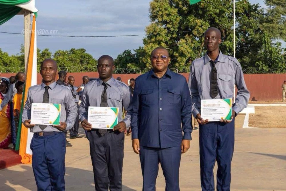 Région du Poro: Inauguration du Centre de service civique Amadou Gon Coulibaly et sortie de 500 stagiaires à Tioroniaradougou