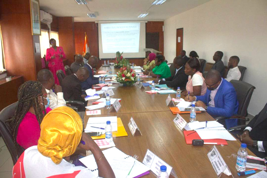 Réglementation commerciale : les agents du Ministère en charge du Commerce renforcent leurs capacités en procédures pénales