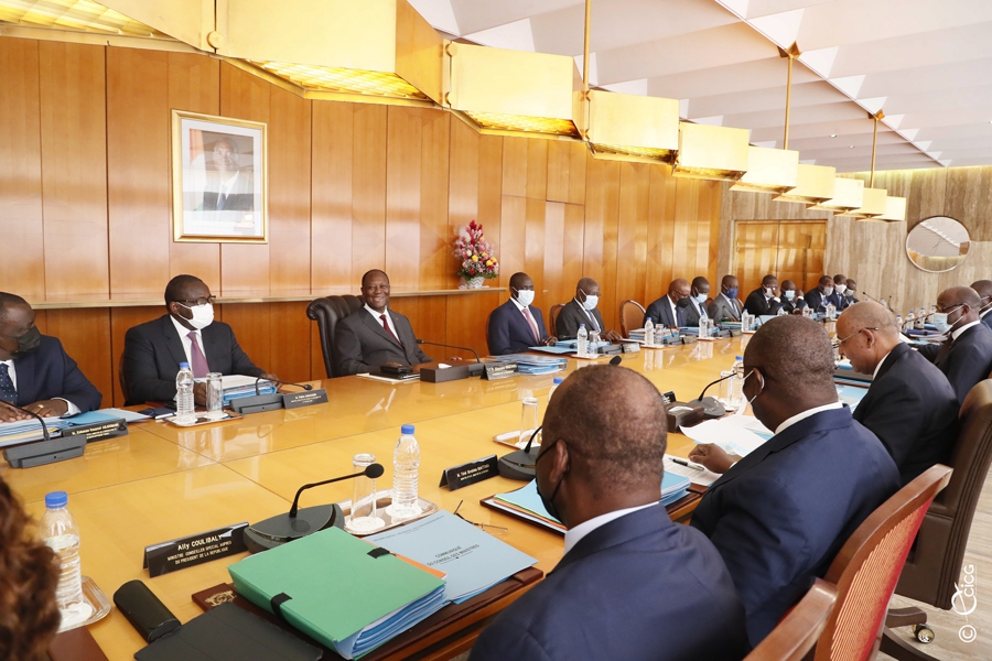 Régulation de la communication audiovisuelle : le gouvernement adopte deux projets de loi modificatifs