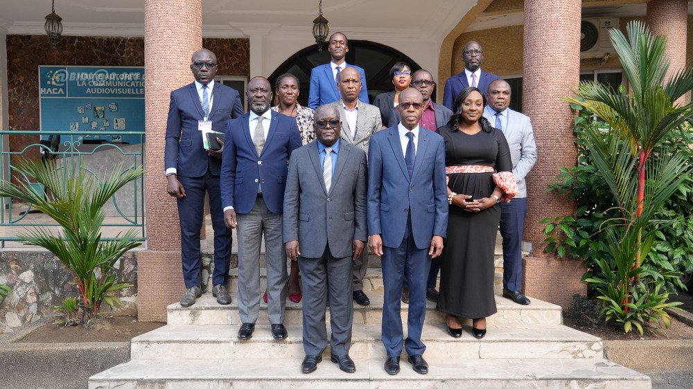 Régulation des médias en Côte d’Ivoire : L’ANP et la HACA envisagent une collaboration renforcée