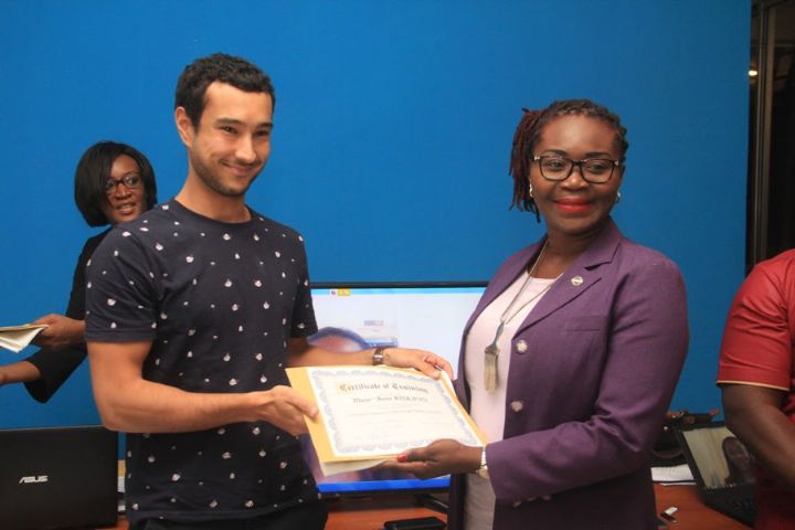 Une Ivoirienne, développeur à Google, lance en juin 2019 à Abidjan un programme dédié aux startups