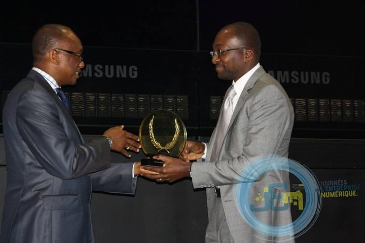 JEN 2015 : Des projets innovants pour une côte d’ivoire émergente, l’entreprise VEONE récompensée