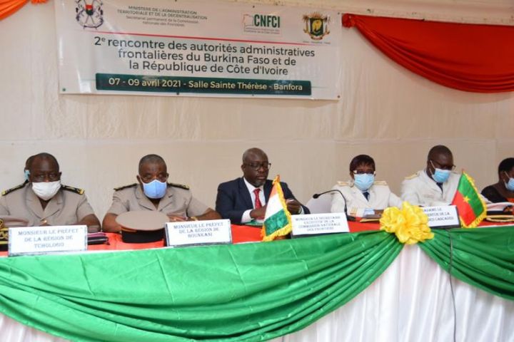 Terrorisme: la Côte d’Ivoire et le Burkina Faso renforcent leur coopération