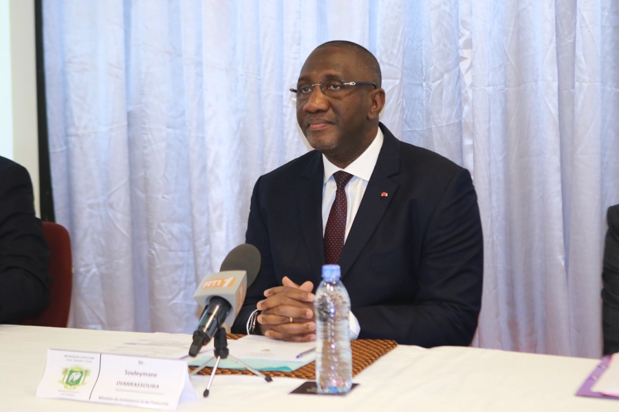 Rentrée budgétaire 2024 : le Ministre Souleymane Diarrassouba exhorte ses collaborateurs à une bonne gestion des ressources financières mises à la disposition du Ministère du Commerce et de l’Industrie 