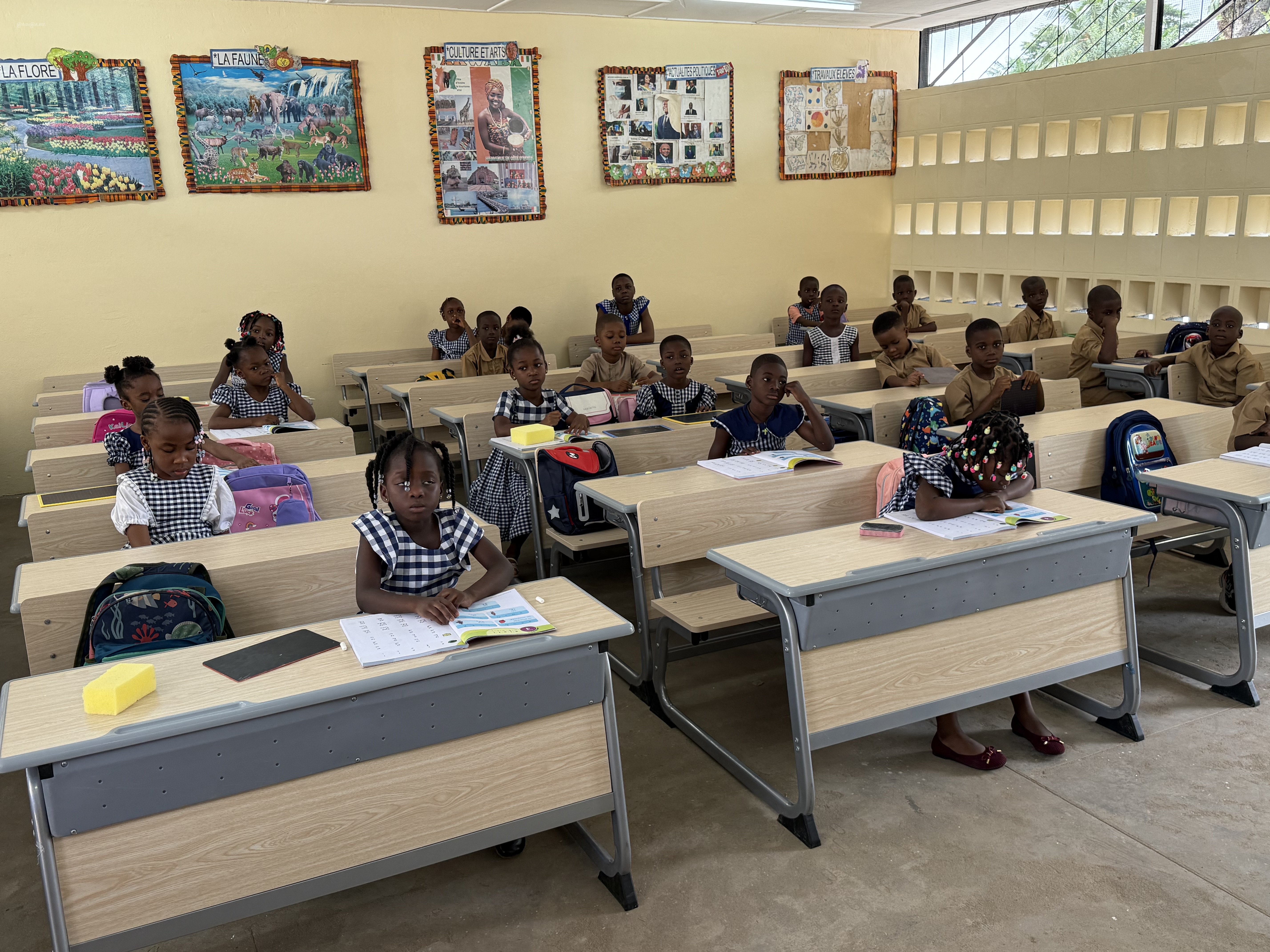 Rentrée scolaire 2026-2027 : En Côte d'Ivoire, près de neuf millions d'élèves reprennent le chemin de l'école 