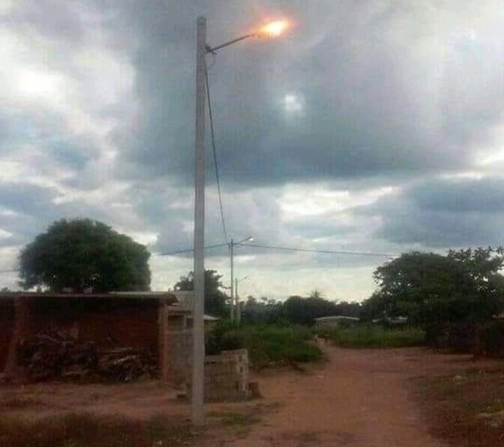 Deux localités de Vavoua reliées au réseau électrique national