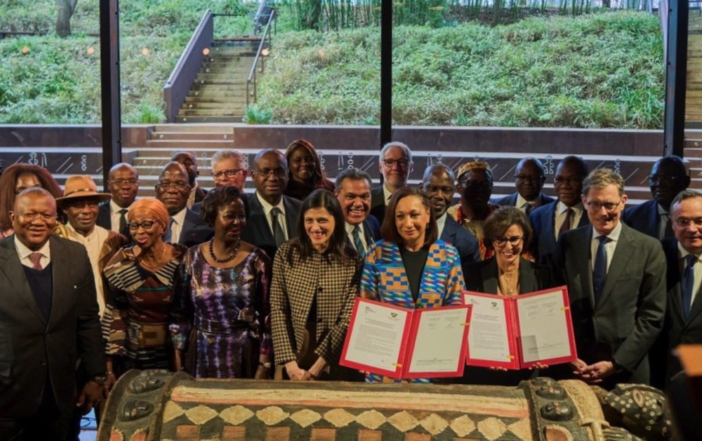 Restitution du tambour Djidji Ayokwè : Françoise Remarck salue le fruit d'un dialogue, d'une histoire unique et d'une diplomatie active