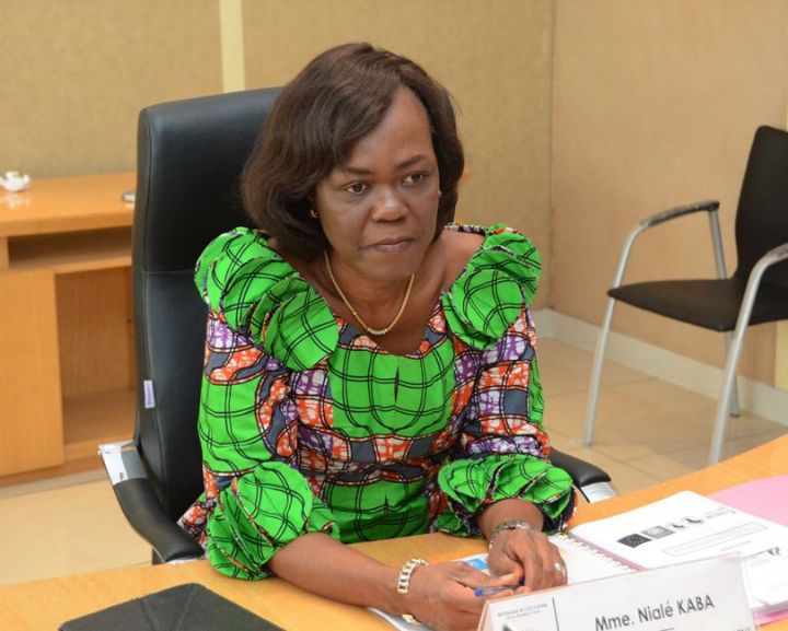 PND 2016-2020: la ministre Kaba Nialé  préside la réunion de la commission communication relative aux préparatifs du Groupe consultatif à Paris en mai prochain