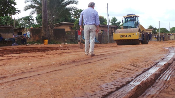 En prélude à la visite d’Etat d’Alassane Ouattara, Grand-Bassam fait sa toilette