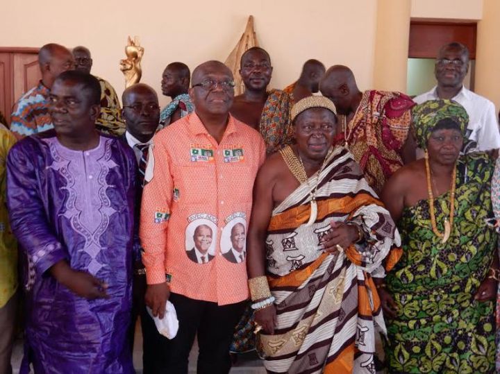 Georges Ezaley,  DDC : « On ne change  pas un médecin qui soigne bien », « Allez retirer vos cartes d’électeurs »