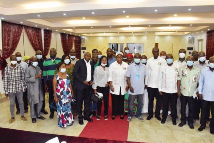 Direction Exécutive adjointe chargée de la formation et de l’institut politique-RHDP : les délégués de zones et les formateurs locaux de Treichville formés