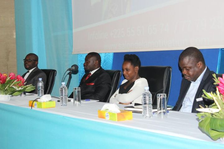 1ère édition du Salon de la ‘’motivation à 360‎°’’ : les jeunes exhortés à entreprendre