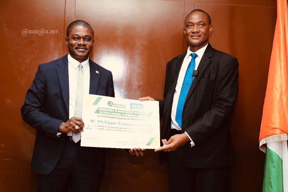 Salon du livre de Montréal 2024 : l’écrivain ivoirien Philippe Tiémassa Grey invité à déclamer des poèmes