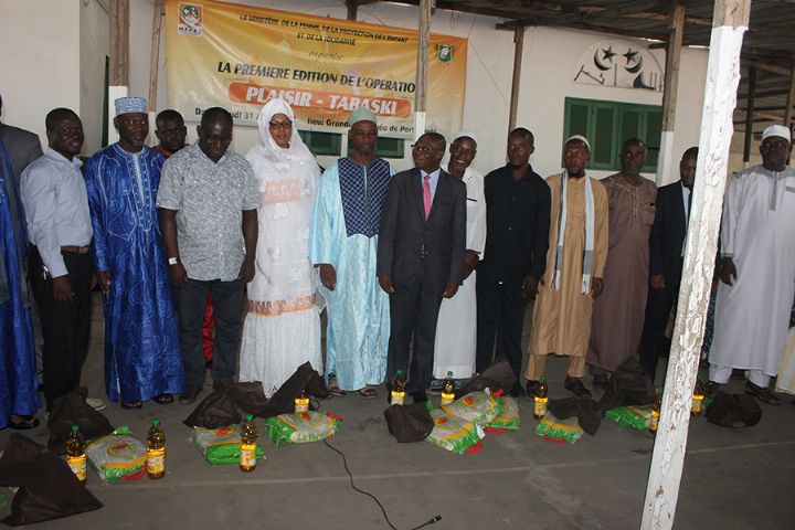 Tabaski 2017: Le Ministère de la solidarité offre des kits alimentaires à 1053 familles en difficulté