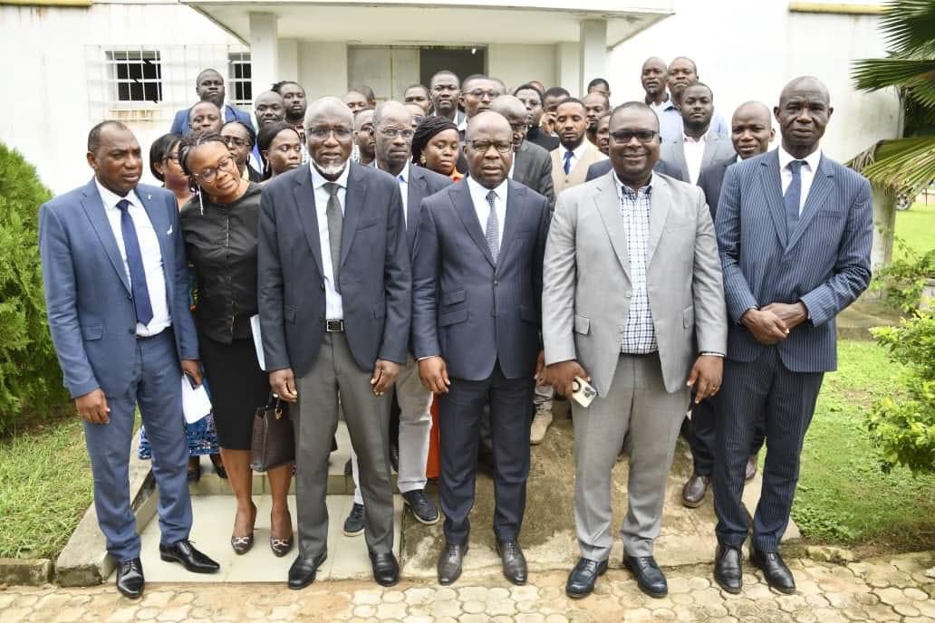 Santé mère-enfant : 240 médecins généralistes bientôt formés en soins obstétricaux néo-nataux d'urgence complet