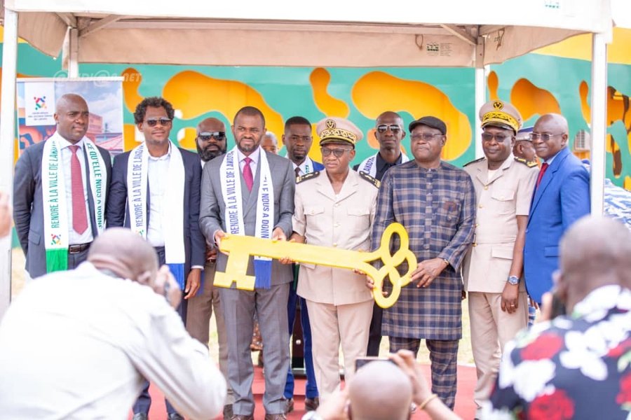Côte d'Ivoire/Éducation nationale: l’Association GAEL offre une bibliothèque moderne au Lycée Emile Boga Doudou de Lakota