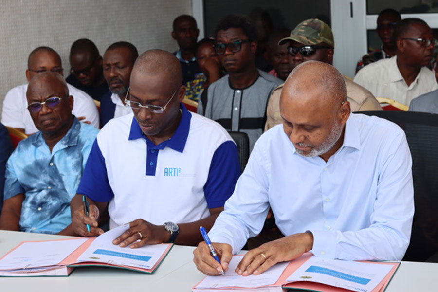 Sécurité routière : l’ARTI fait un don d’aspirateurs urbains à la mairie de Yamoussoukro