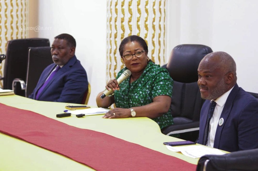 Sécurité routière : Le Ministère des Transports échange avec la mairie de cocody sur l'occupation anarchique de la voirie