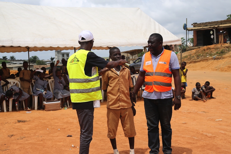 Sécurité routière - Les populations riveraines de la Y4 éduquées sur les risques d’accident et les comportements préventifs