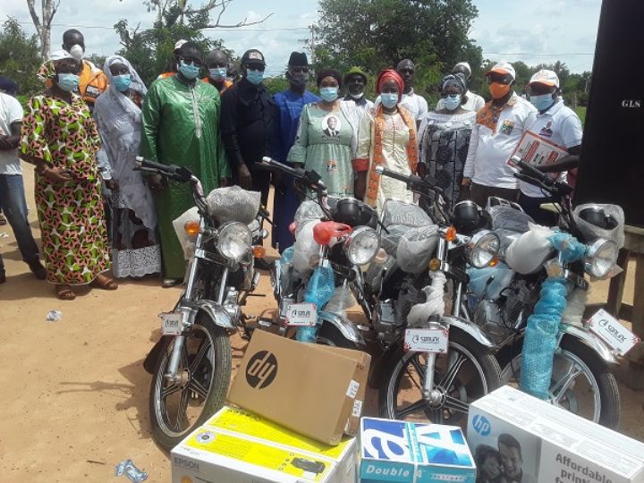 Les cadres RHDP de Séguélon fournissent un appui logistique aux instances locales du parti