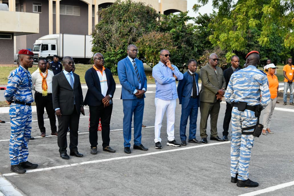 Service National des Jeunes à Yamoussoukro: le Ministre Mamadou Touré échange avec les 500 jeunes