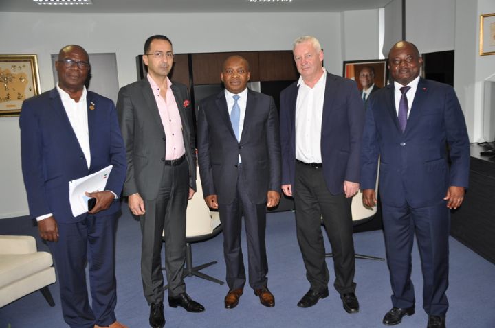 Siandou Fofana échange avec le groupe britannique James Cubbit Developments and Construction