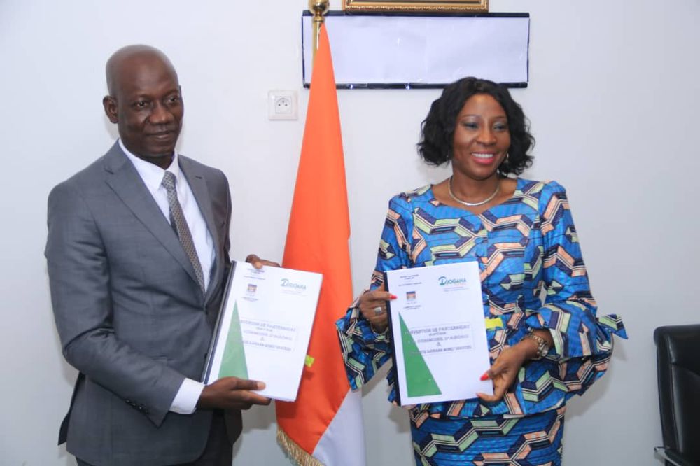 Recouvrement des recettes communales d’Abobo-Le maire Kandia Camara : “Pourquoi nous avons fait appel à une structure malgré les 174 milliards du chef de l’Etat”