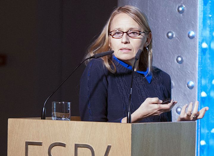 Les filles sont deux fois plus nombreuses que les garçons à ne jamais commencer l’école, selon l’UNESCO