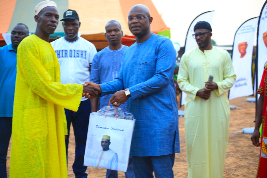 Solidarité Ramadan à Kani : Yaya Méïté a offert une rupture collective du jeûne à Massasso