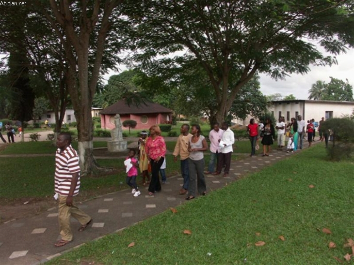 Remise de don : Comium soulage SOS villages d’enfants d’Abobo