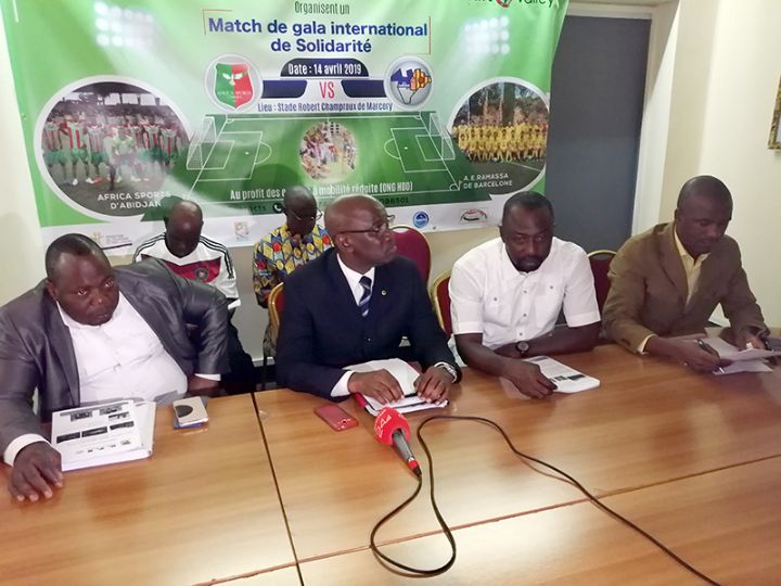 Tourisme, solidarité et sport:   L’A.E Ramassa de Barcelone et l’Africa Sport s’affrontent ce dimanche