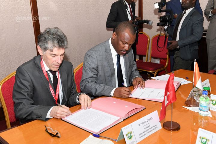 Mamadou Touré après la signature d’un mémorandum d’entente avec l’Institut Fédéral des Hautes Etudes en Formation Professionnelle Suisse: «Le secteur privé restera au cœur de notre dispositif de formation professionnelle»