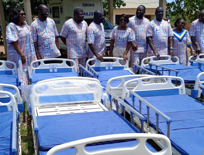 Sud Comoé : L’ONG Affilié offre des lits d’hospitalisation au Centre de Santé Rural de Eboko