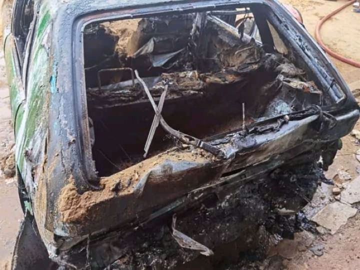 Deux personnes mortes calcinées dans l’explosion d’un taxi à Abidjan