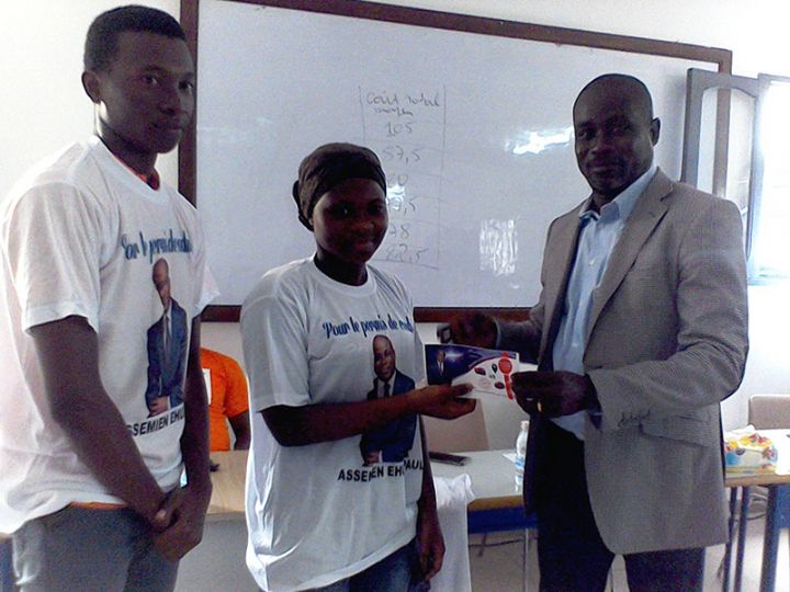 Actions sociales : Paul Assemien offre 1000 permis de conduire à la jeunesse de Cocody