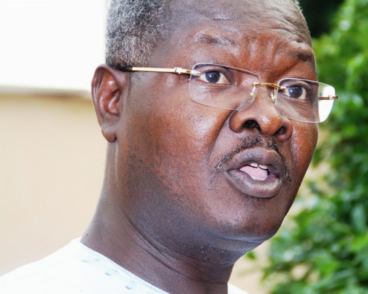 Togo: l’ancien Premier ministre Agbéyomé Kodjo remis en liberté